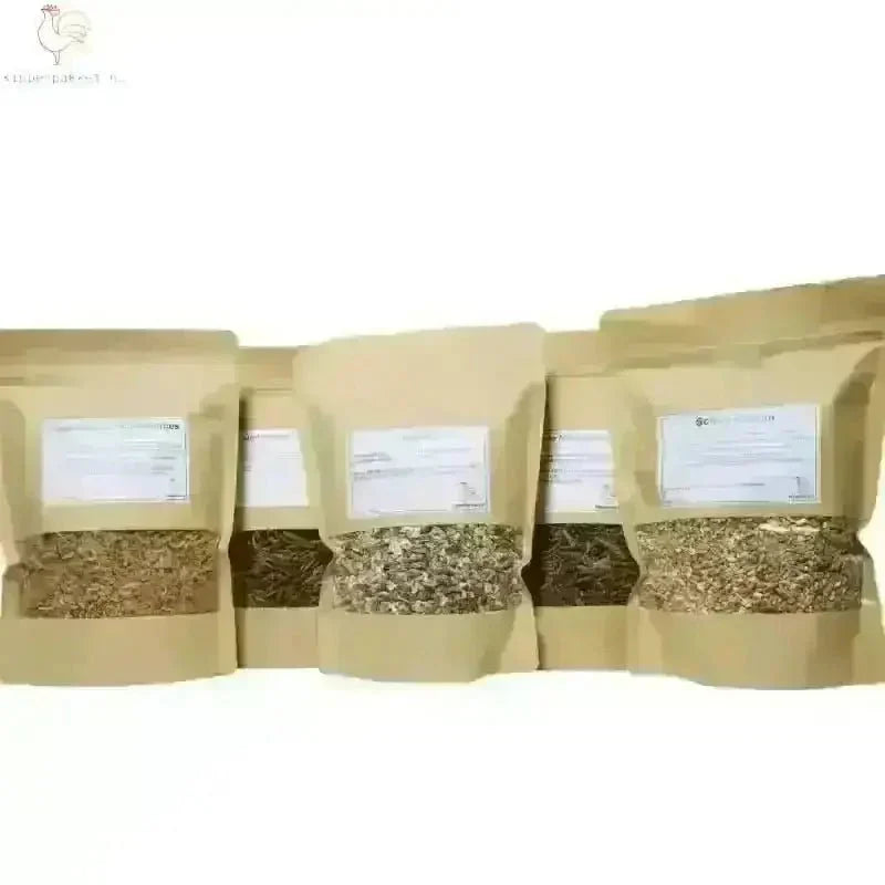 Kippen Verwenpakket Alles-in-1 Compleet met diverse gezonde en smakelijke snacks voor gelukkige kippen en kuikens.