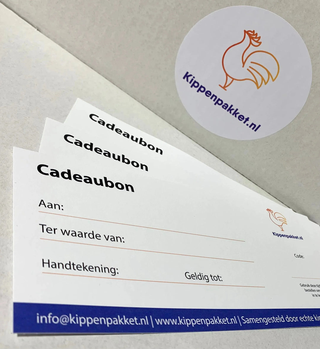 Digitale Cadeaubon , cadeau voor kippenhouders, cadeaubon kippen, cadeaubon kippensnacks, geschenk kippen, kippenbenodigdheden, kippenliefhebber, kippenpakket cadeaubon, online cadeaubon voor kippenbenodigdheden, verjaardagscadeau kippen