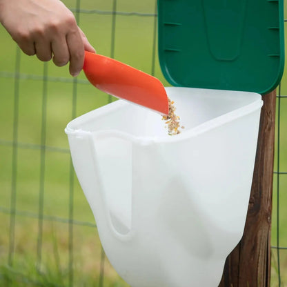 V-Feedr No Waste Voerbak 2.5kg , beste voerbak voor kippen, geen verspilling van voer, V-Feedr No Waste Feeder 2.5kg, voerbak voor kippen